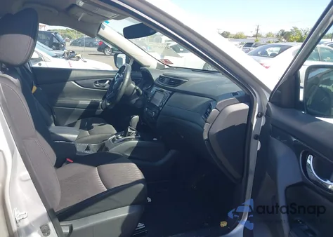 2017 Nissan Rogue Sv z USA, uszkodzony, nr VIN KNMAT2MV9HP515482